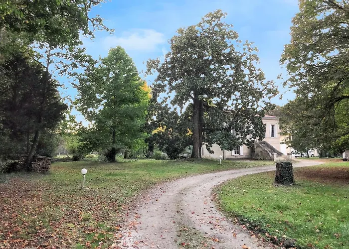 La Maison Des Poneys Le Pian-Médoc